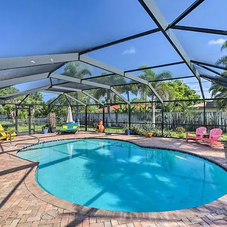 Private Pool And Covered Patio Cape Coral Haven!